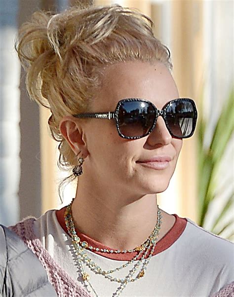 britney spears sunglasses.